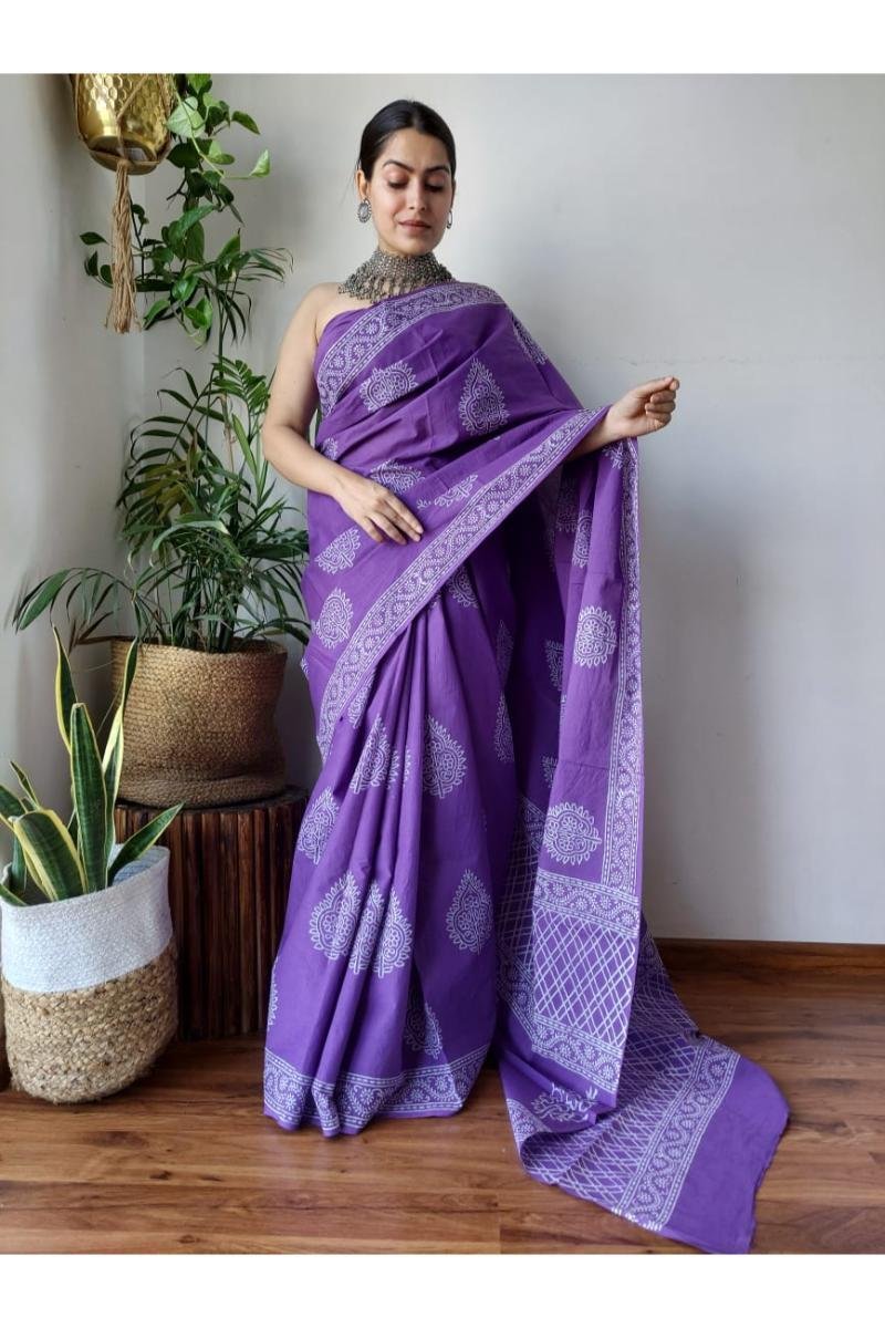 Best Mul Cotton Sarees - Purple Discharge Print Soft Feel (Front View) | BagruPrintCrafts