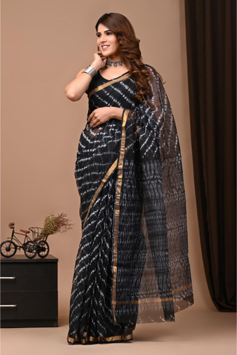 Kota Doria Ajrakh Saree In India - Black Lahriya (Front View) | BagruPrintCrafts