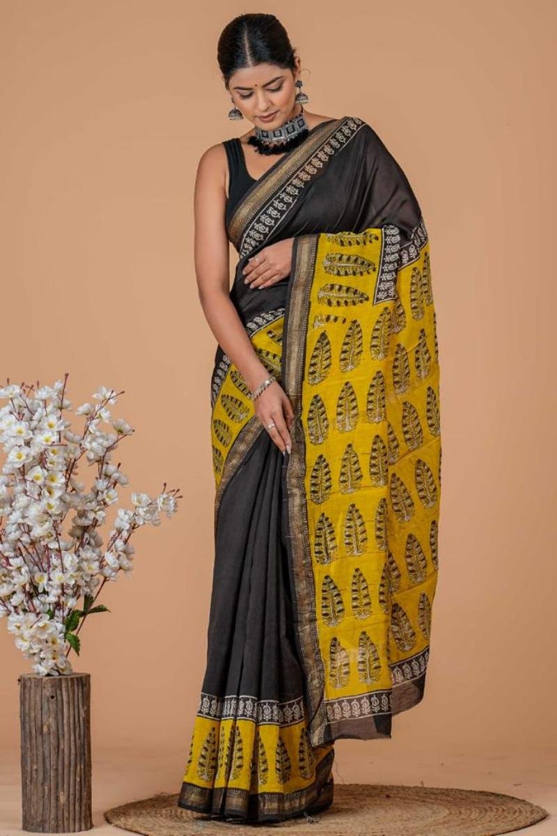 Ajrakh Maheshwari Saree - Black Yellow Ajrakh Pallu (Front View) | BagruPrintCrafts