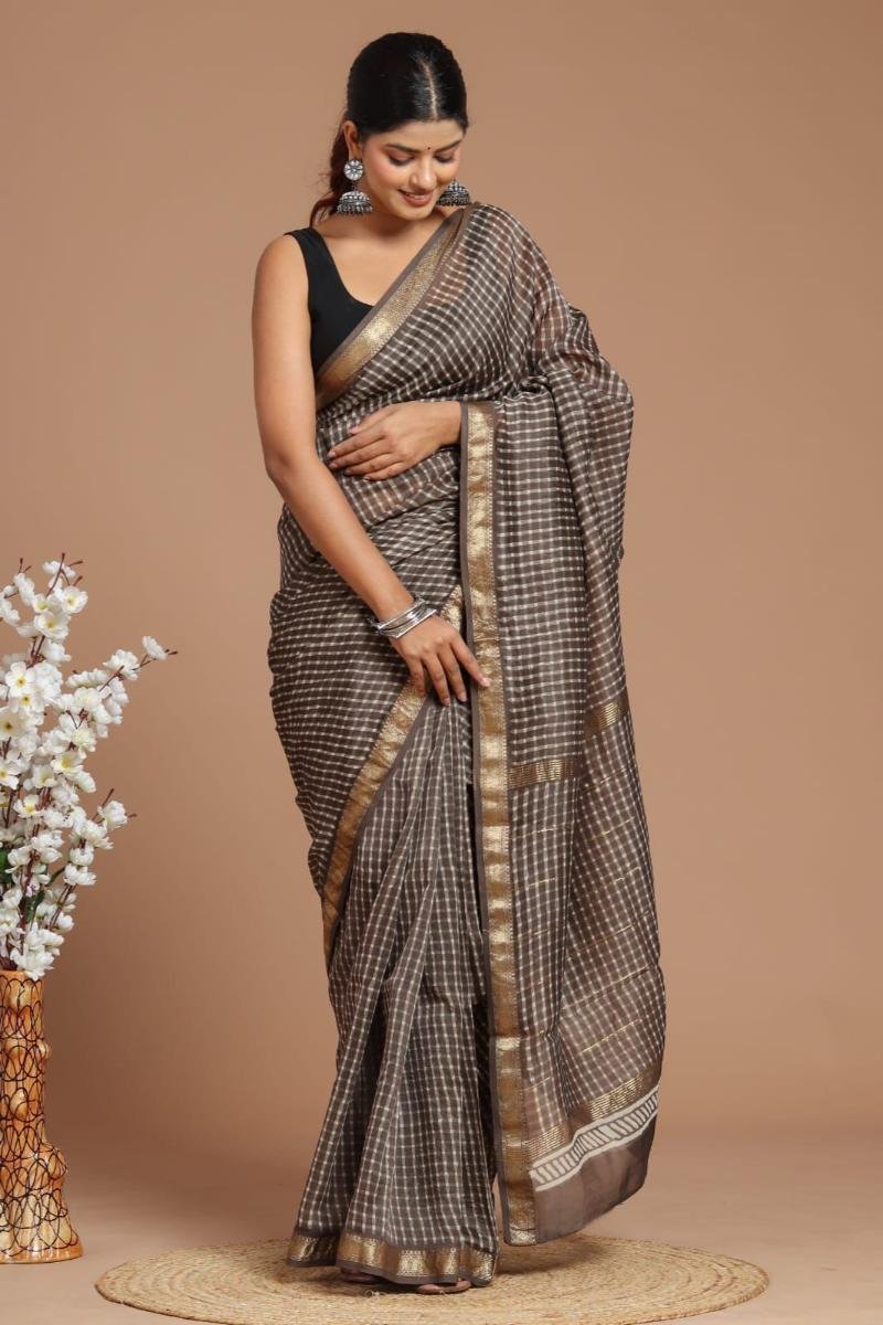 Bagru Maheshwari Silk Saree - Brown Grey Checks Print (Front View) | BagruPrintCrafts